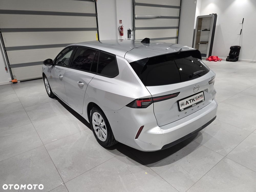 Opel Astra 1.2 T Edition S&S - 9