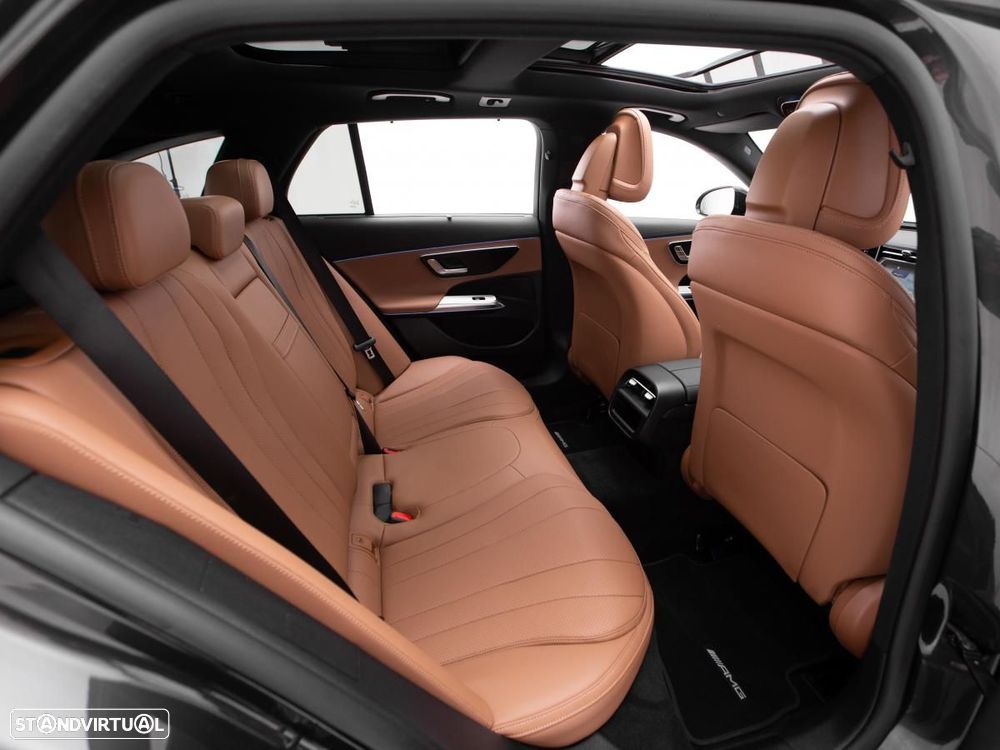 Mercedes-Benz E 300 e Station - 13