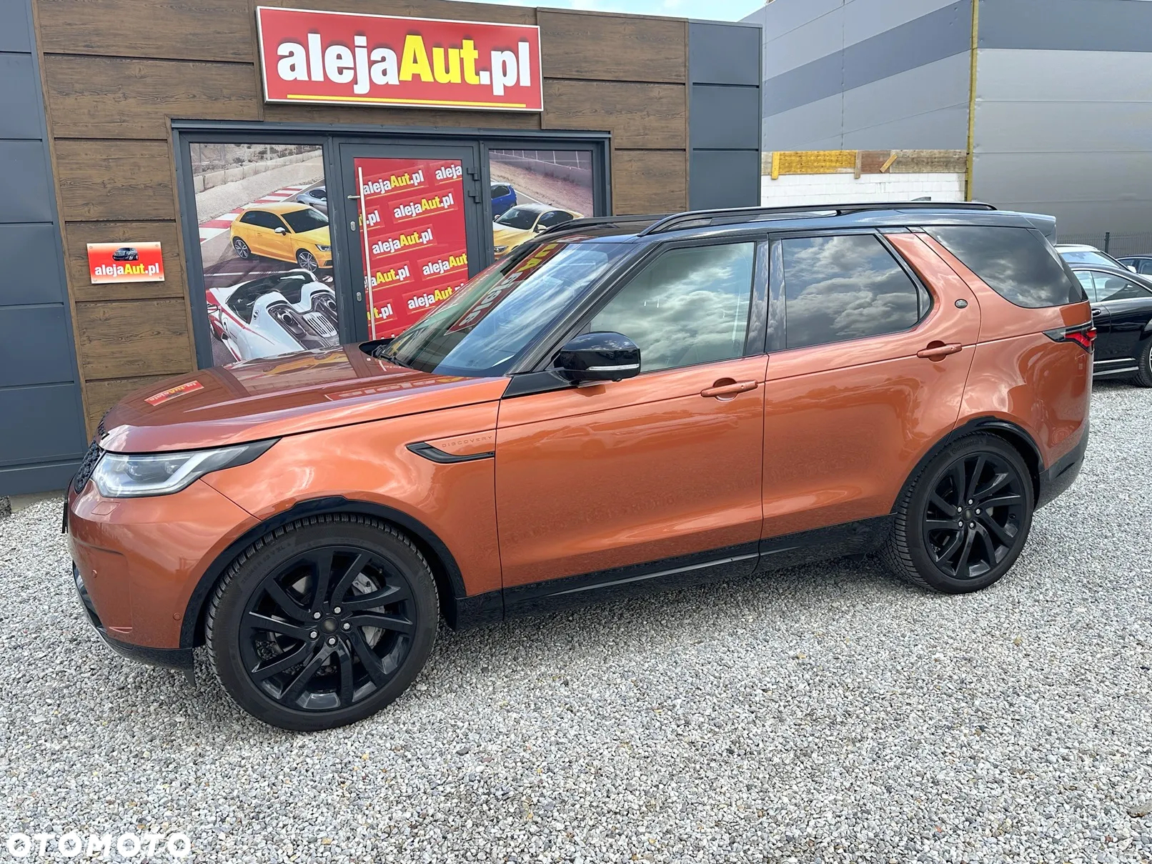 Land Rover Discovery V 3.0 TD6 HSE - 2