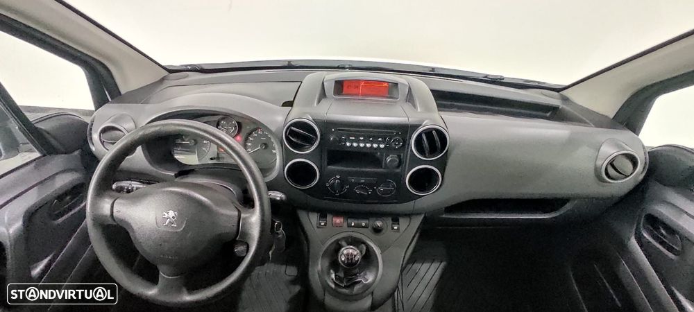 Peugeot Partner 1.6 BlueHDi L1 Pro 3L - 26