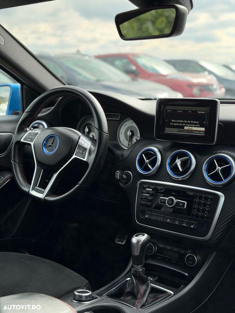 Mercedes-Benz A 180 - 6