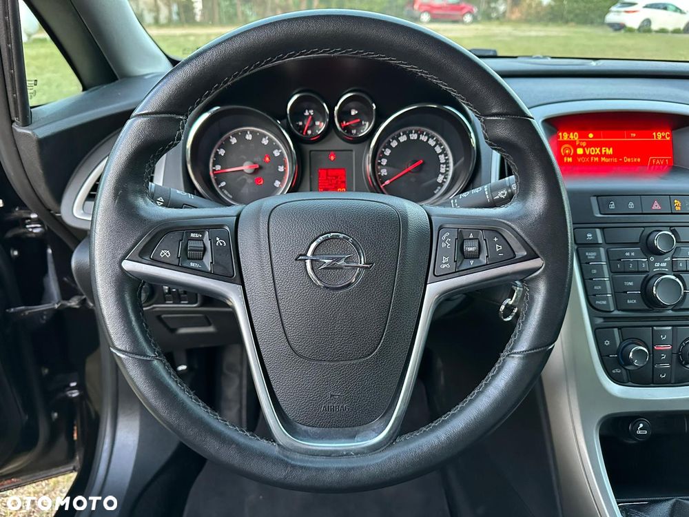 Opel Astra - 17