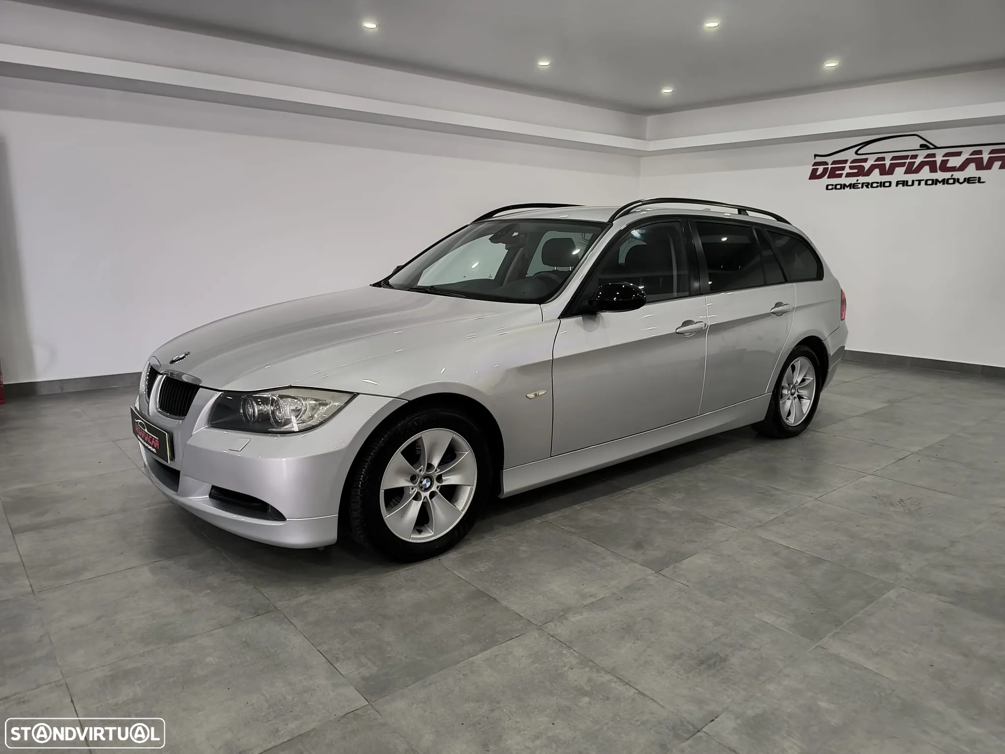 BMW 320 d Touring - 8