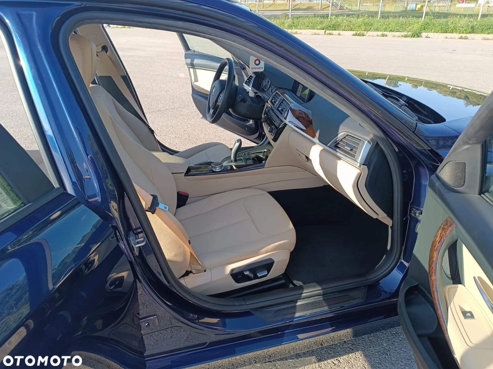 BMW Seria 3 320i xDrive Sport-Aut - 20