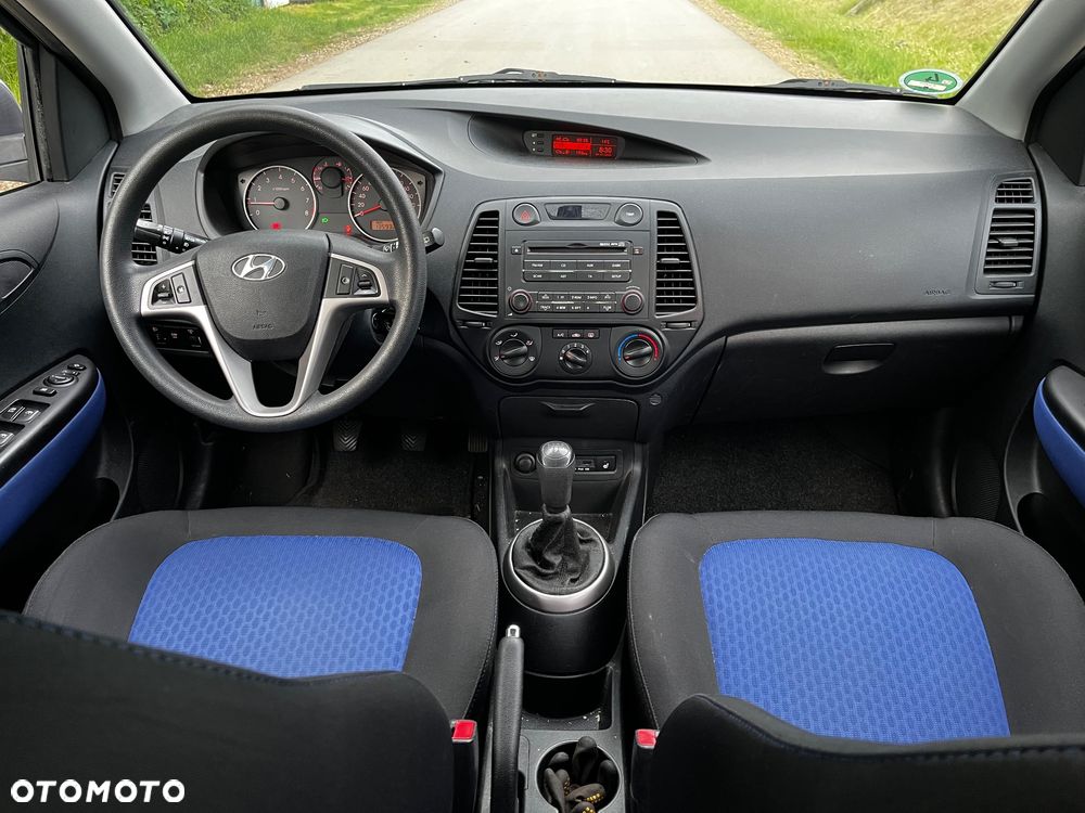 Hyundai i20 1.4 Comfort - 11