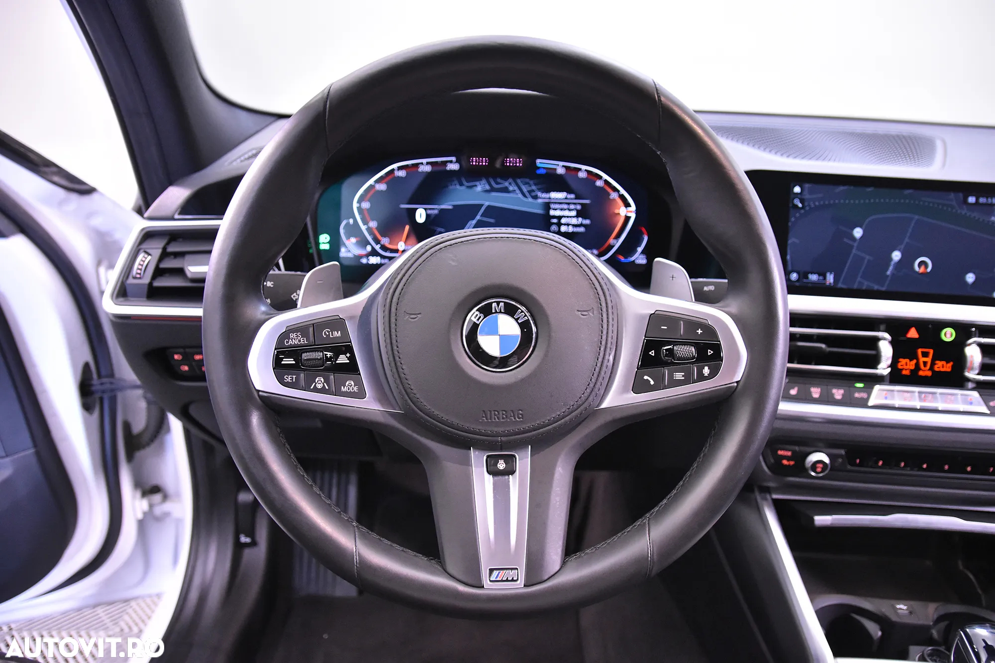 BMW Seria 3 320d AT MHEV - 16