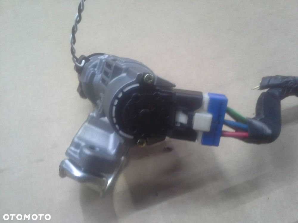 Hyundai IX35 1.6 GDi zestaw startowy komputer 39110-2BAG0 moduły stacyjka 2 klucze immo licznik i inne EU - 30