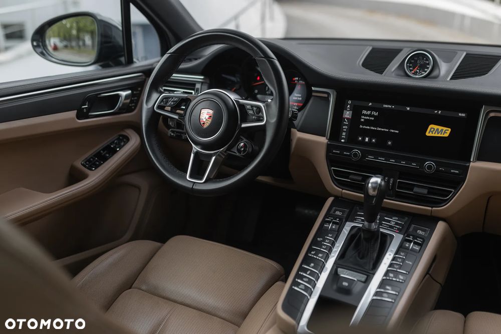 Porsche Macan - 17
