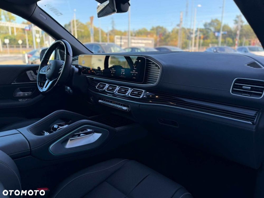 Mercedes-Benz GLS Maybach 600 4-Matic - 21