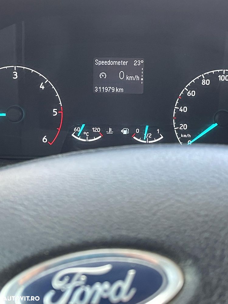 Ford Transit Custom - 14