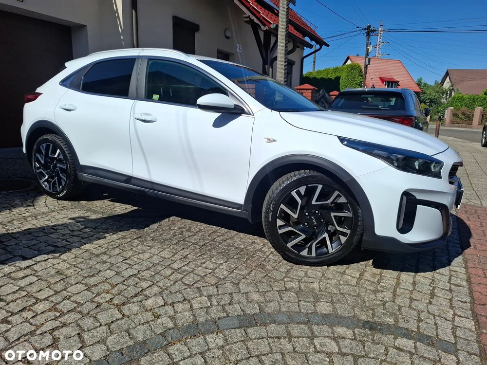 Kia XCeed 1.5 T-GDI M - 14