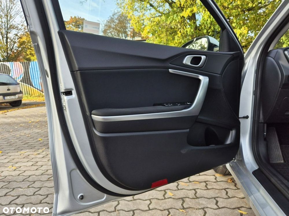 Kia Ceed 1.5 T-GDI M DCT - 14