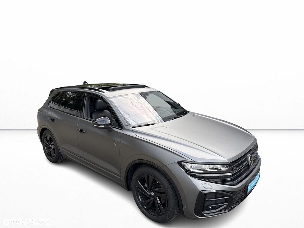 Volkswagen Touareg - 12