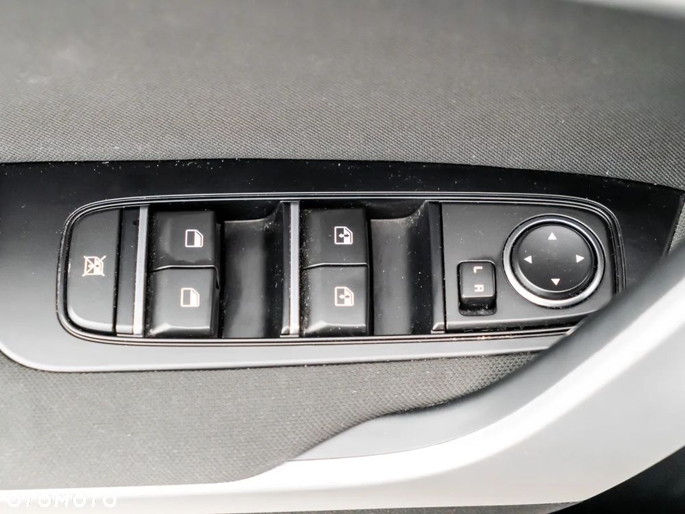 Kia Ceed 1.5 T-GDI M - 14