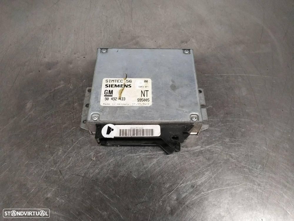 CENTRALINA DO MOTOR UCE OPEL OMEGA B - 1