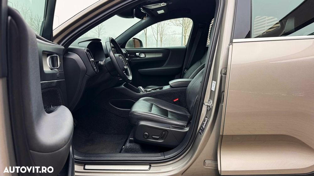 Volvo XC 40 D4 AWD Geartronic Inscription - 17