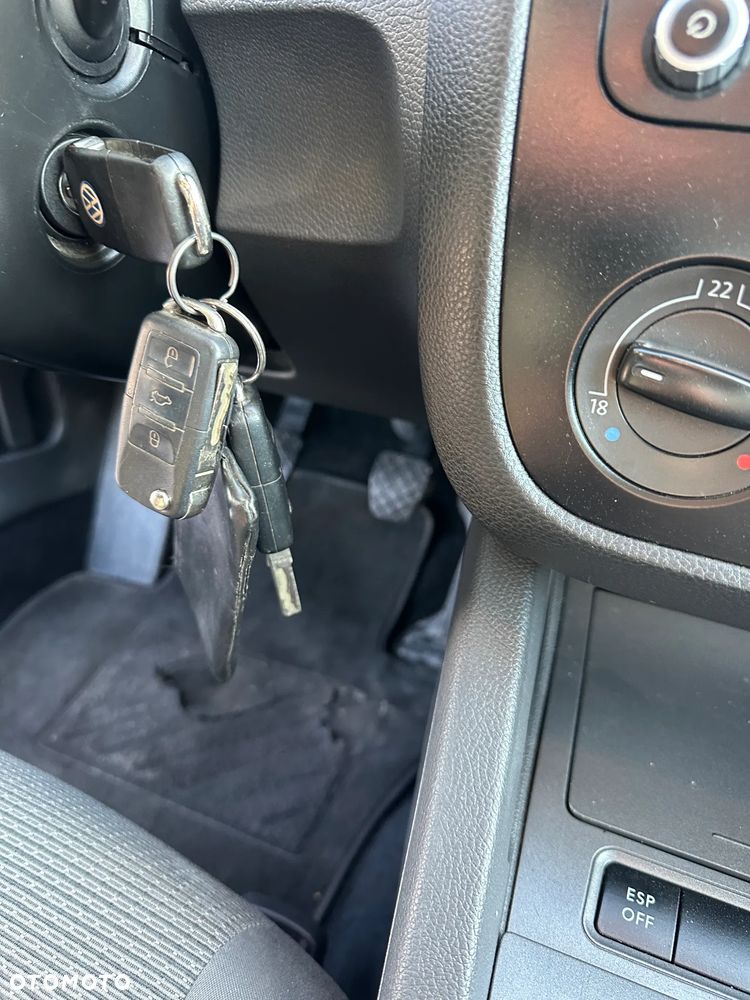 Volkswagen Golf 1.9 TDI United - 11