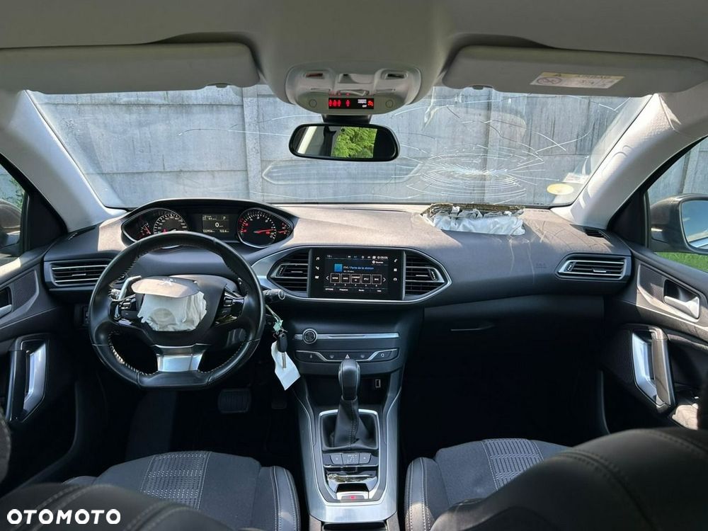 Peugeot 308 - 9