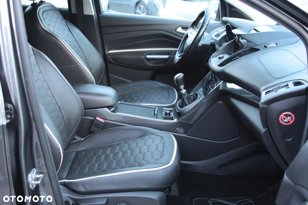 Ford Kuga 2.0 TDCi 2x4 Vignale - 15