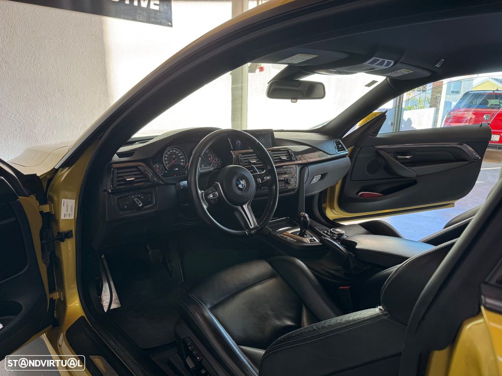 BMW M4 Coupe DKG - 15