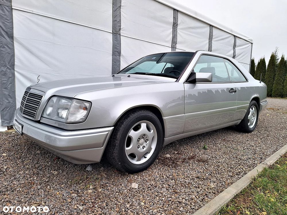 Mercedes-Benz W124 (1984-1993) - 19