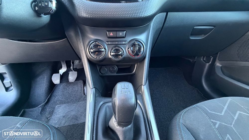 Peugeot 2008 1.2 PureTech Style - 19