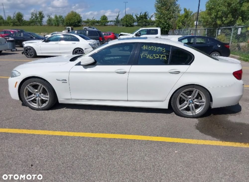 BMW Seria 5 535i xDrive - 6