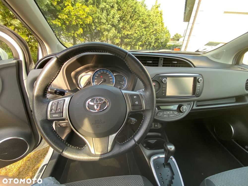 Toyota Yaris 1.5 VVT-i - 15