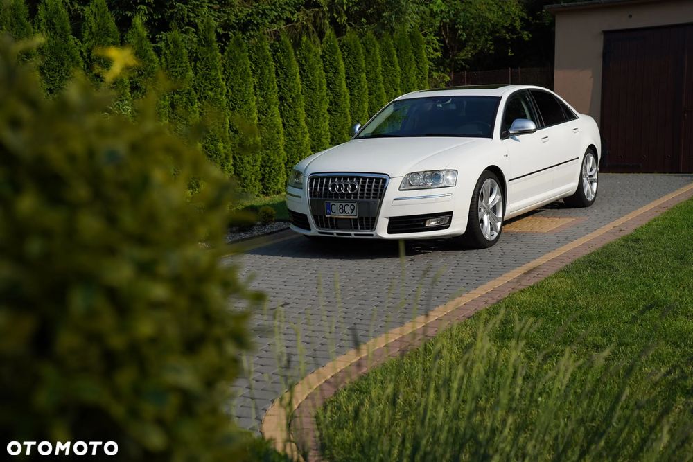 Audi S8 5.2 FSI Quattro - 3