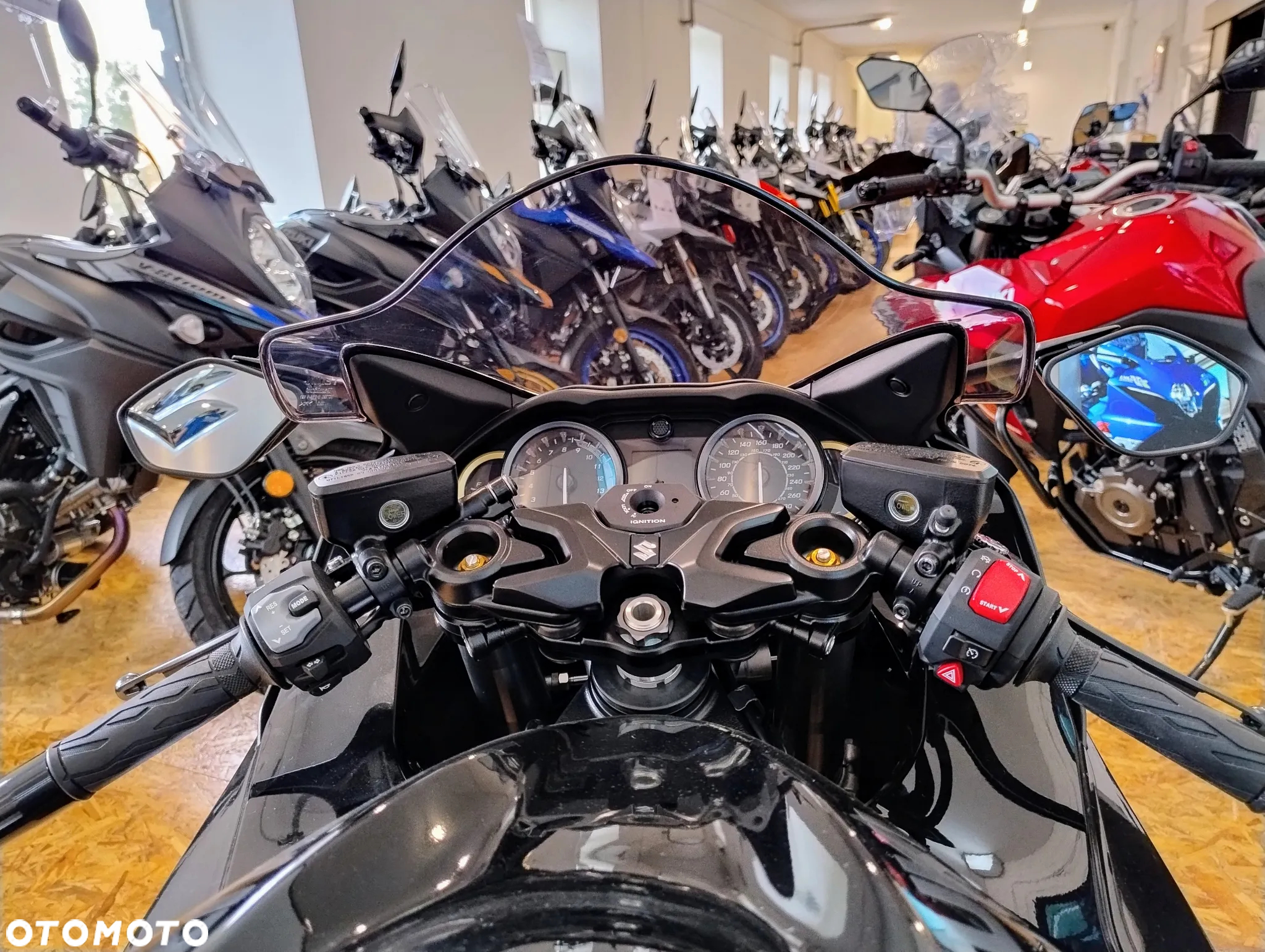 Suzuki Hayabusa - 7