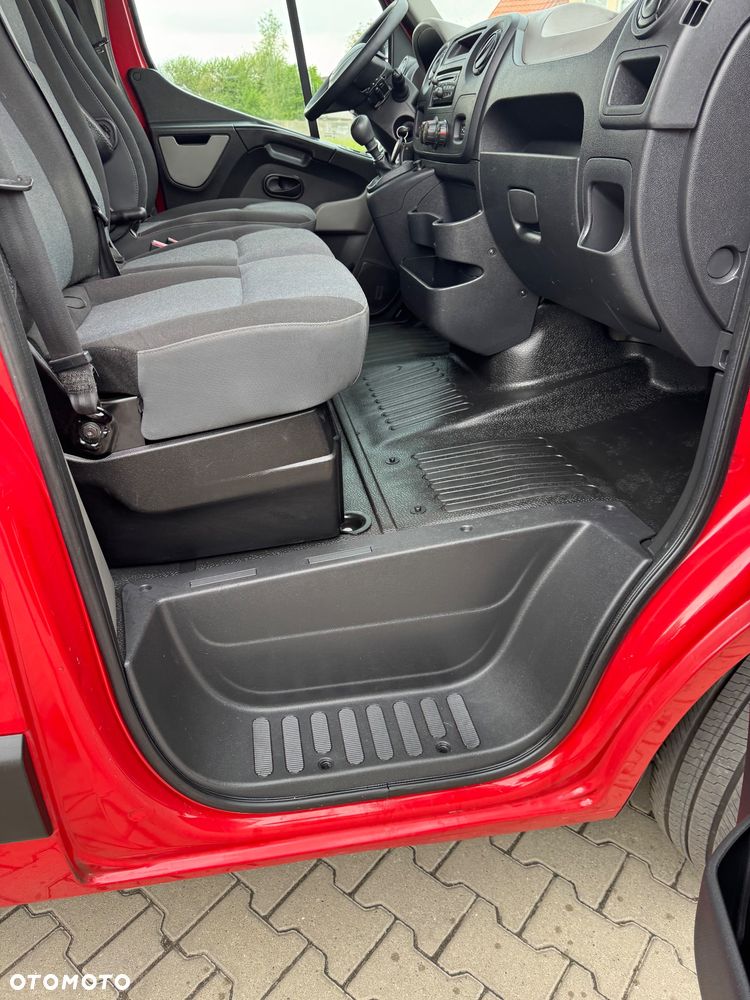 Renault Master - 30