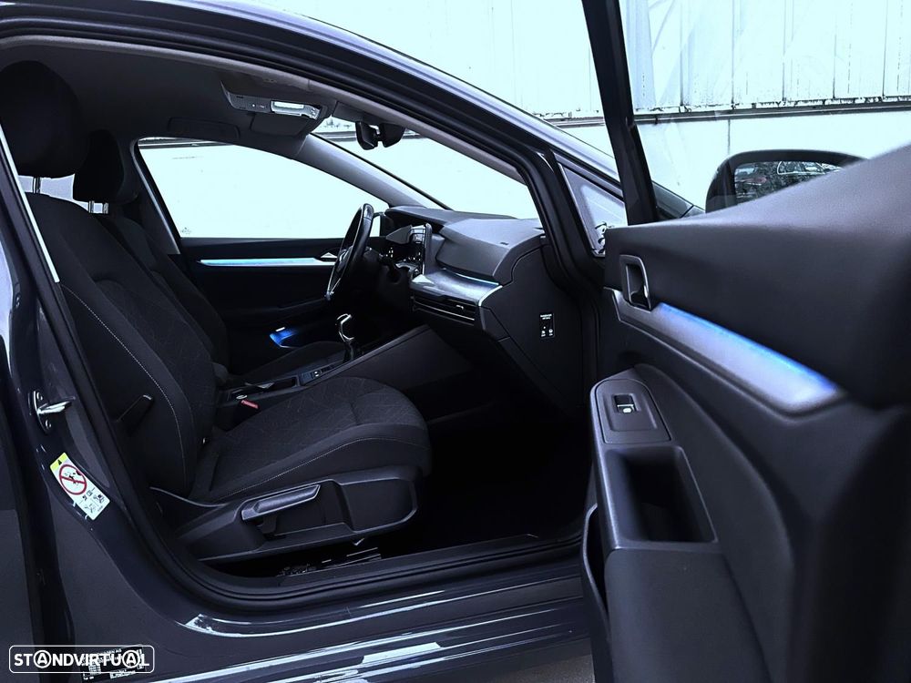 VW Golf Variant 2.0 TDi Conceptline - 15