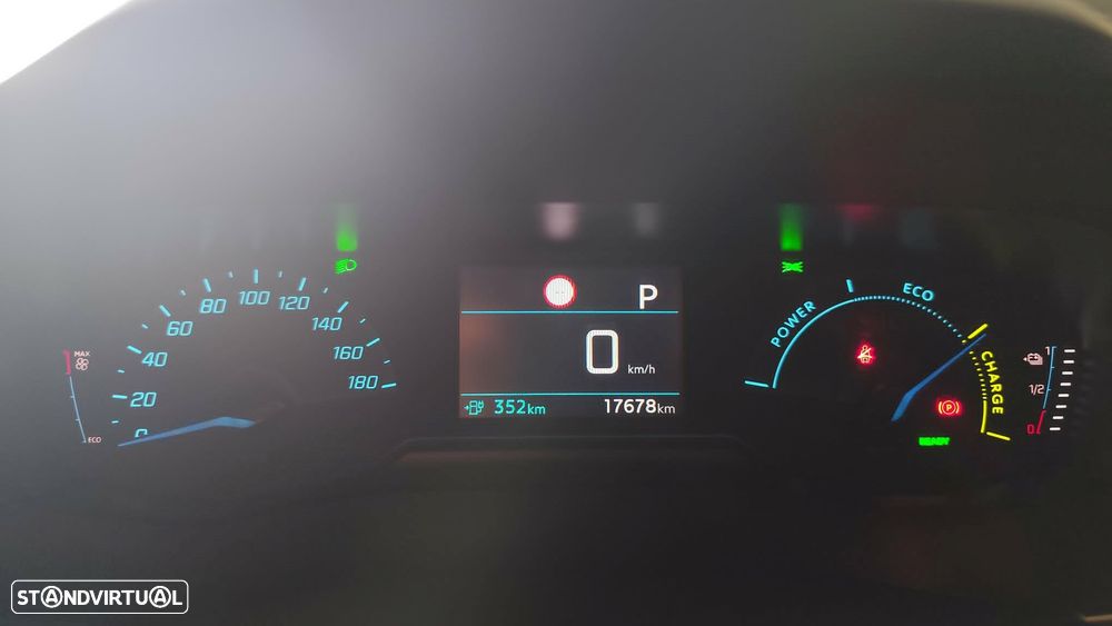 Peugeot e-208 50 kWh SE Style - 16