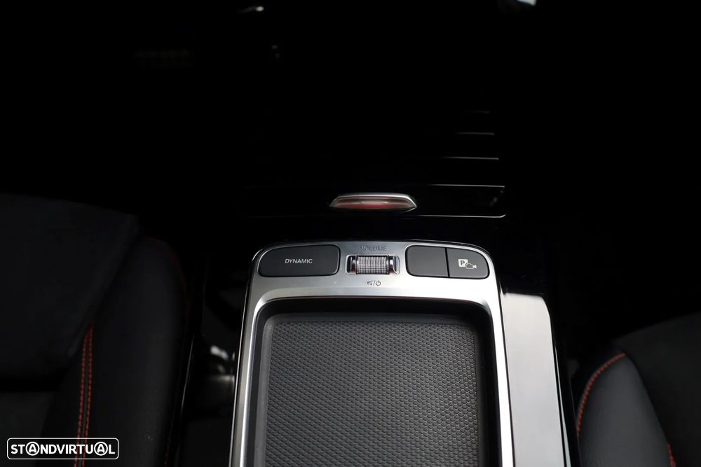 Mercedes-Benz A 200 AMG Line Aut. - 49