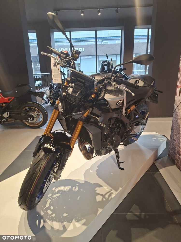 Yamaha MT - 15
