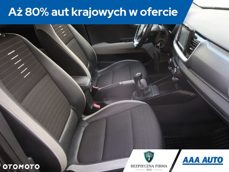Kia Stonic - 10