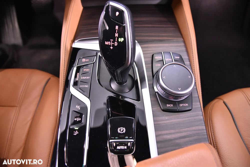 BMW Seria 6 640i xDrive MHEV - 17