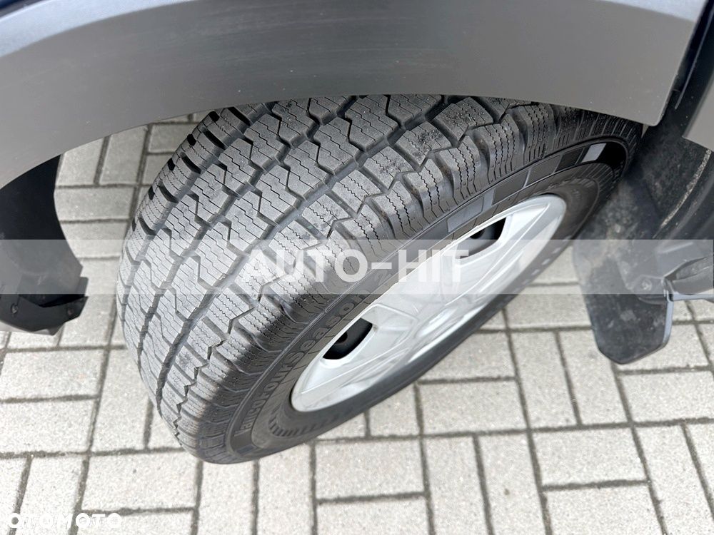 Ford Transit - 17