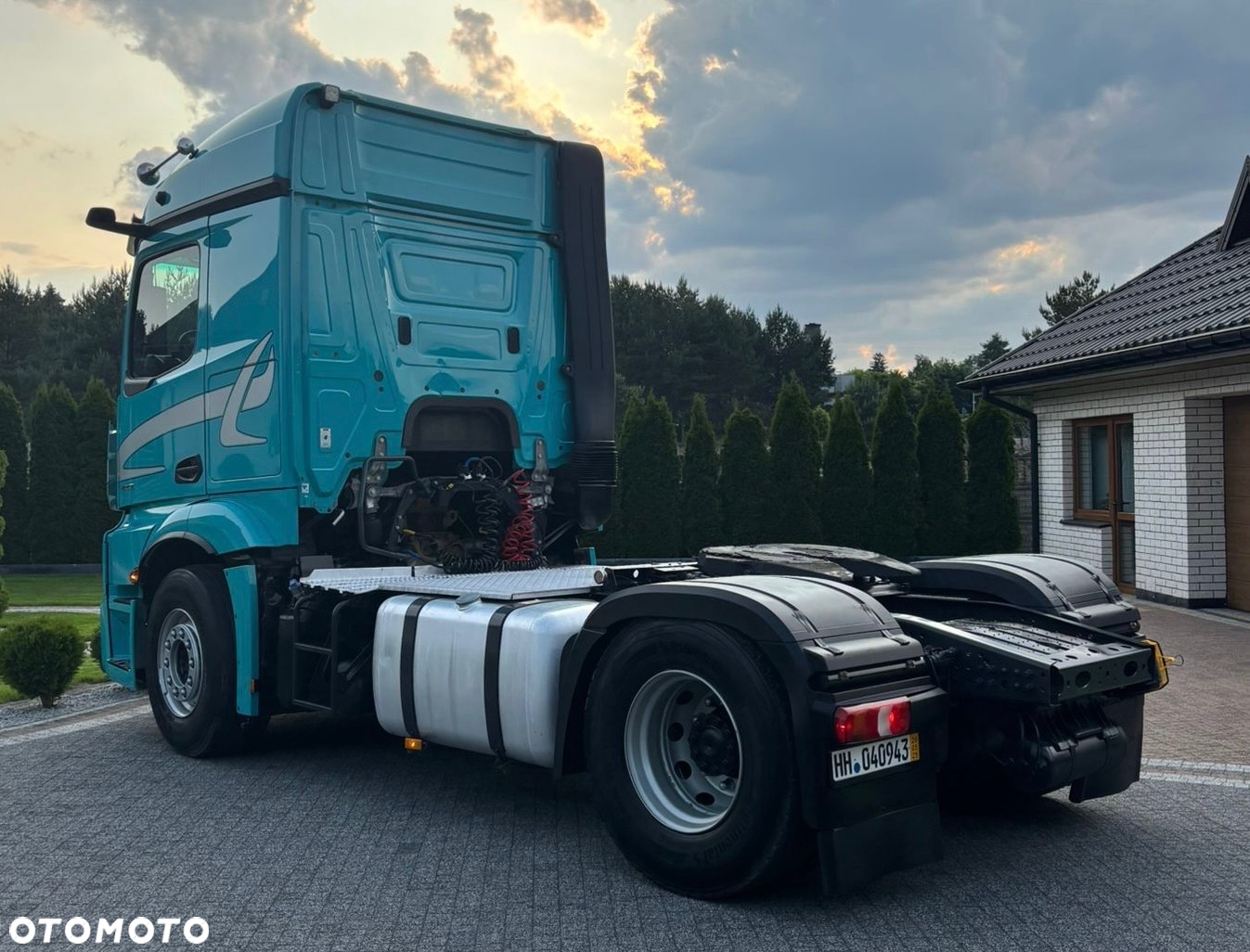 Mercedes-Benz Actros - 7