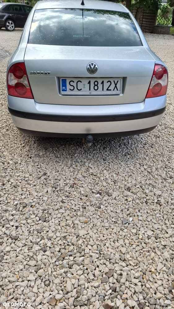 Volkswagen Passat 1.6 Comfortline - 6