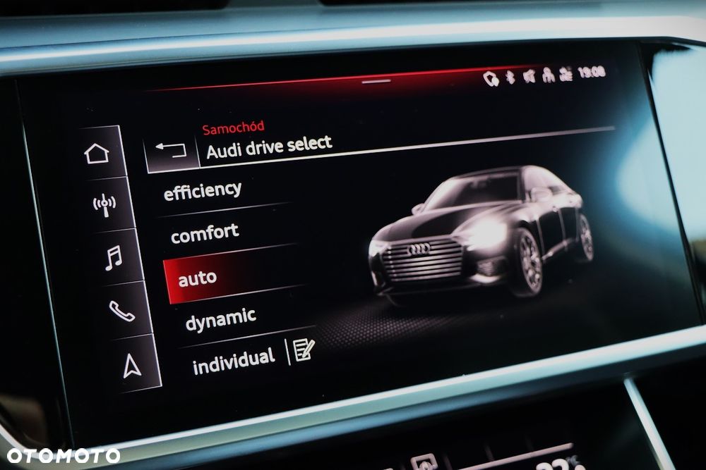 Audi A6 Avant 55 TFSI e quattro S tronic S line - 39