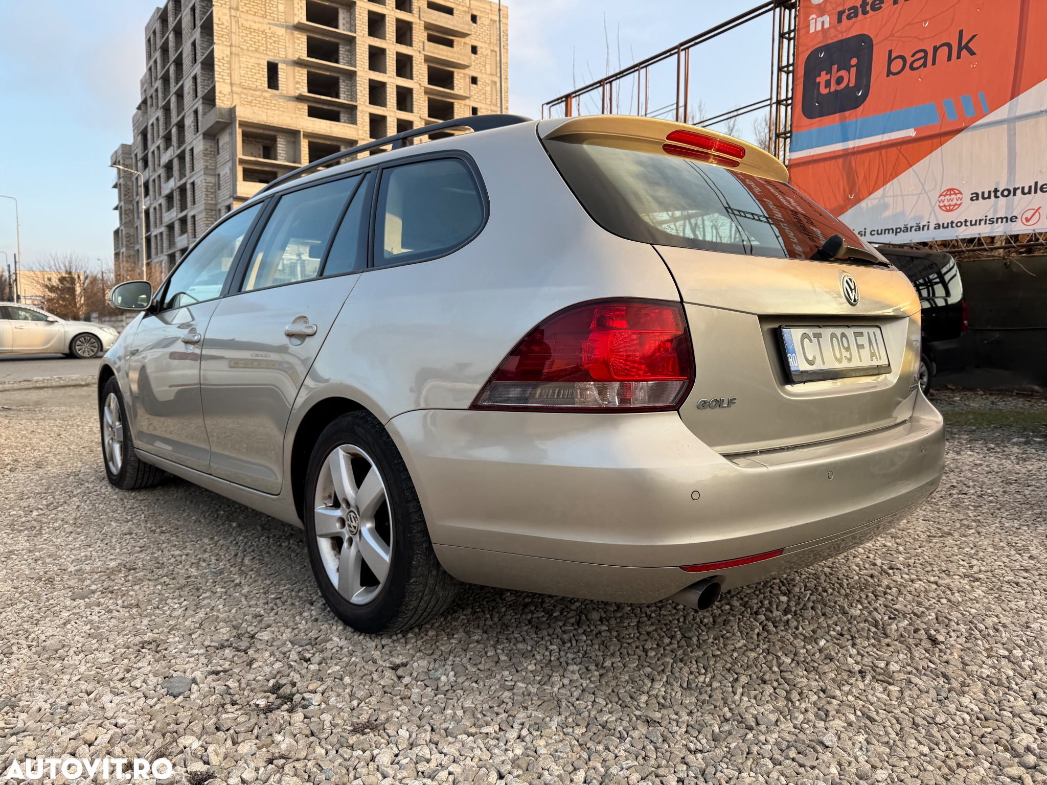 Volkswagen Golf Variant 1.6 TDI DPF Trendline - 10