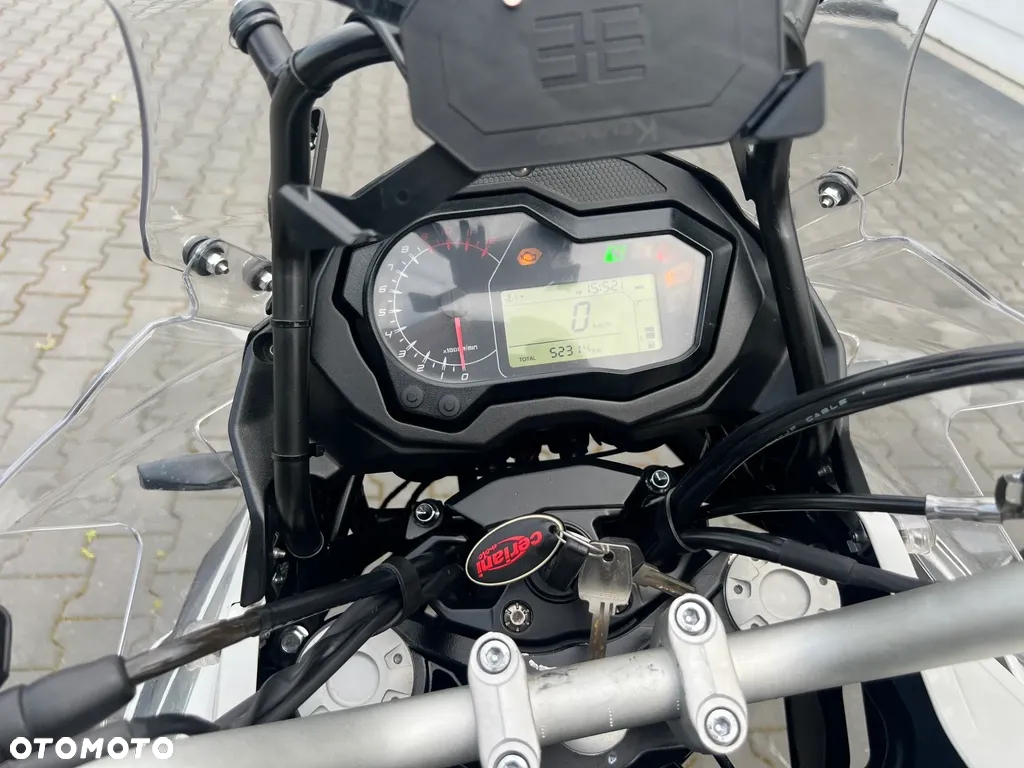 Benelli TRK 502 - 25