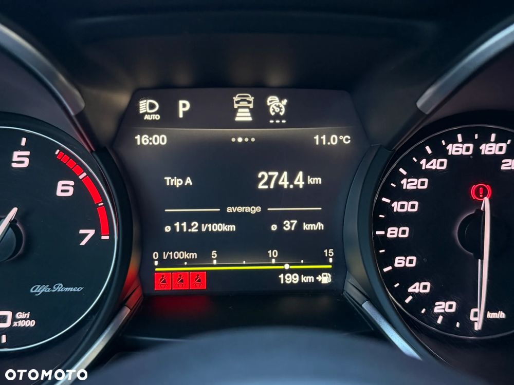Alfa Romeo Stelvio 2.0 Turbo B-Tech Edition Q4 - 29