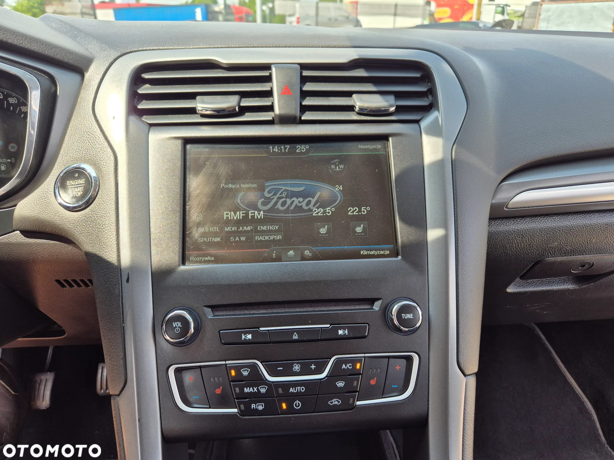 Ford Mondeo Turnier 2.0 TDCi Start-Stopp Titanium - 21