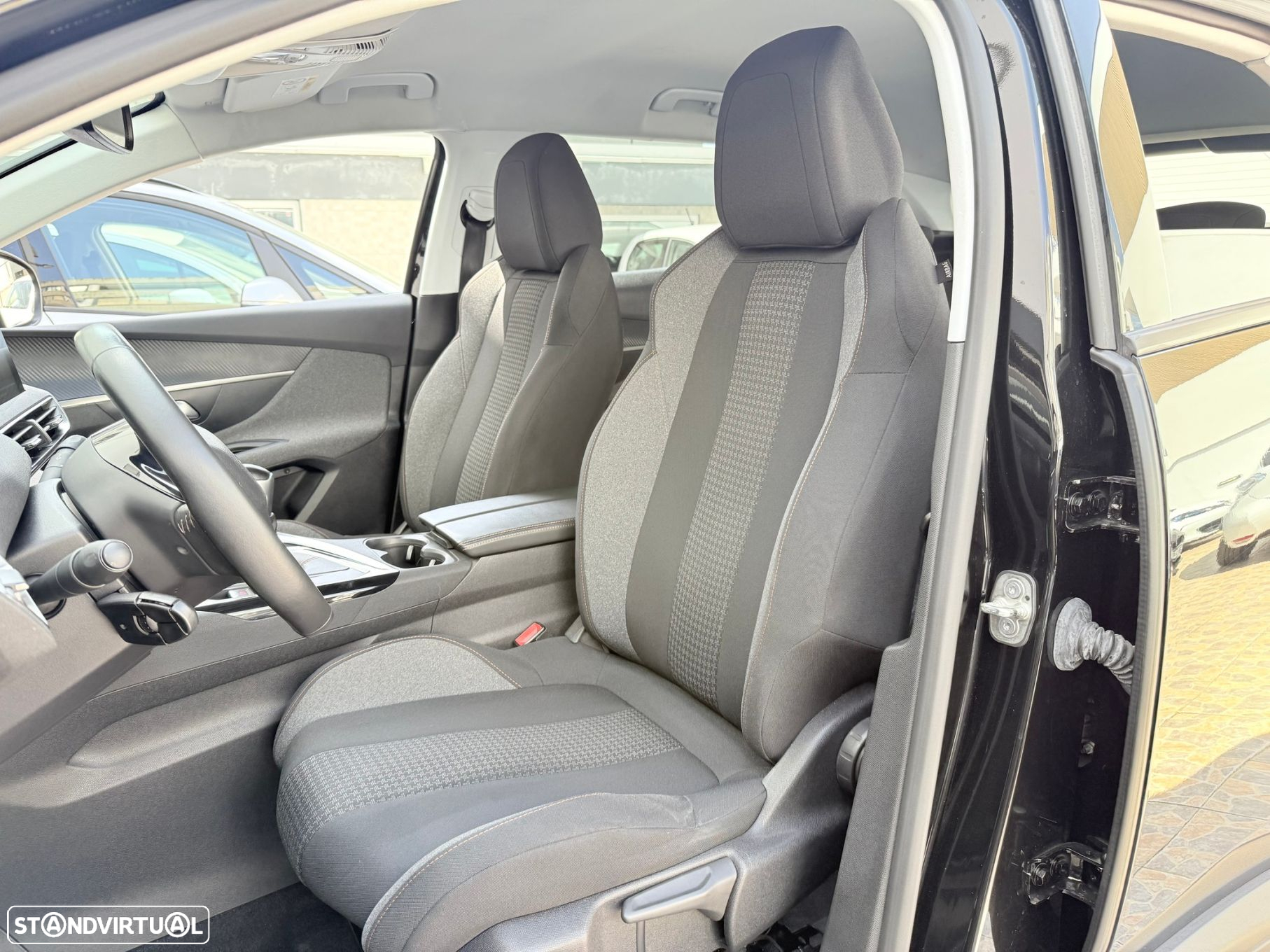 Peugeot 3008 1.5 BlueHDi Style - 8
