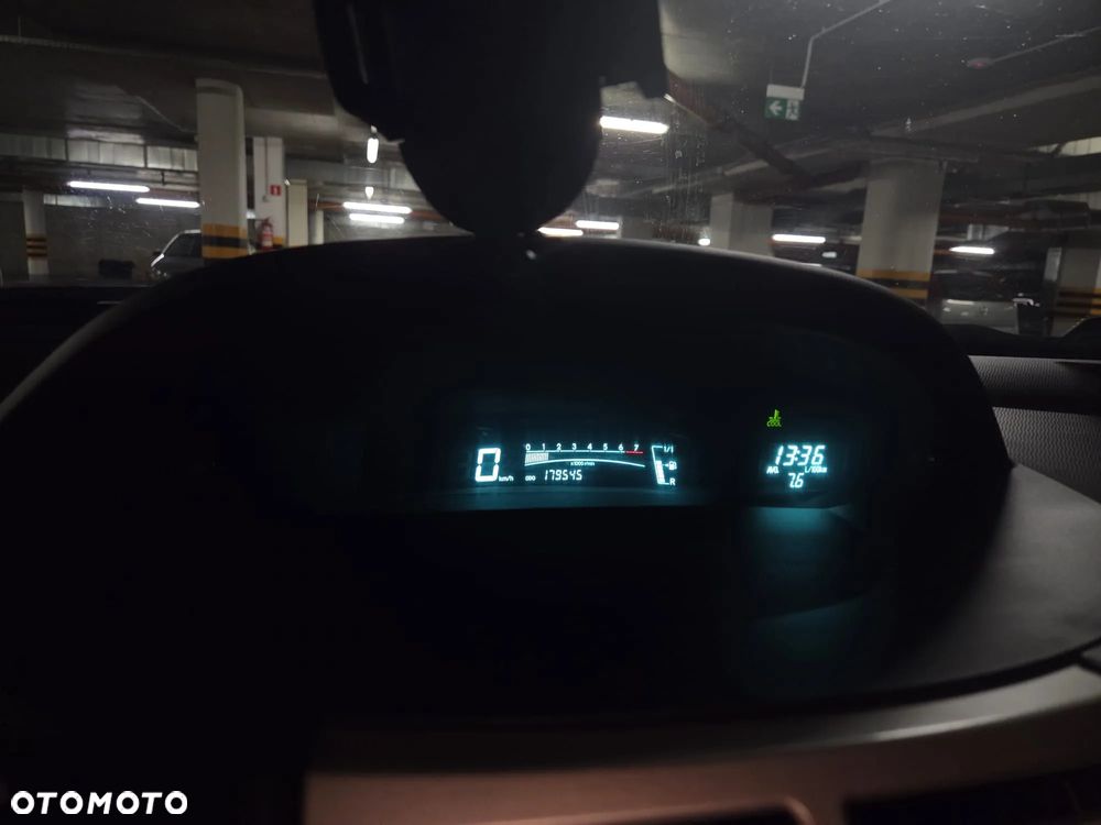 Toyota Yaris - 9
