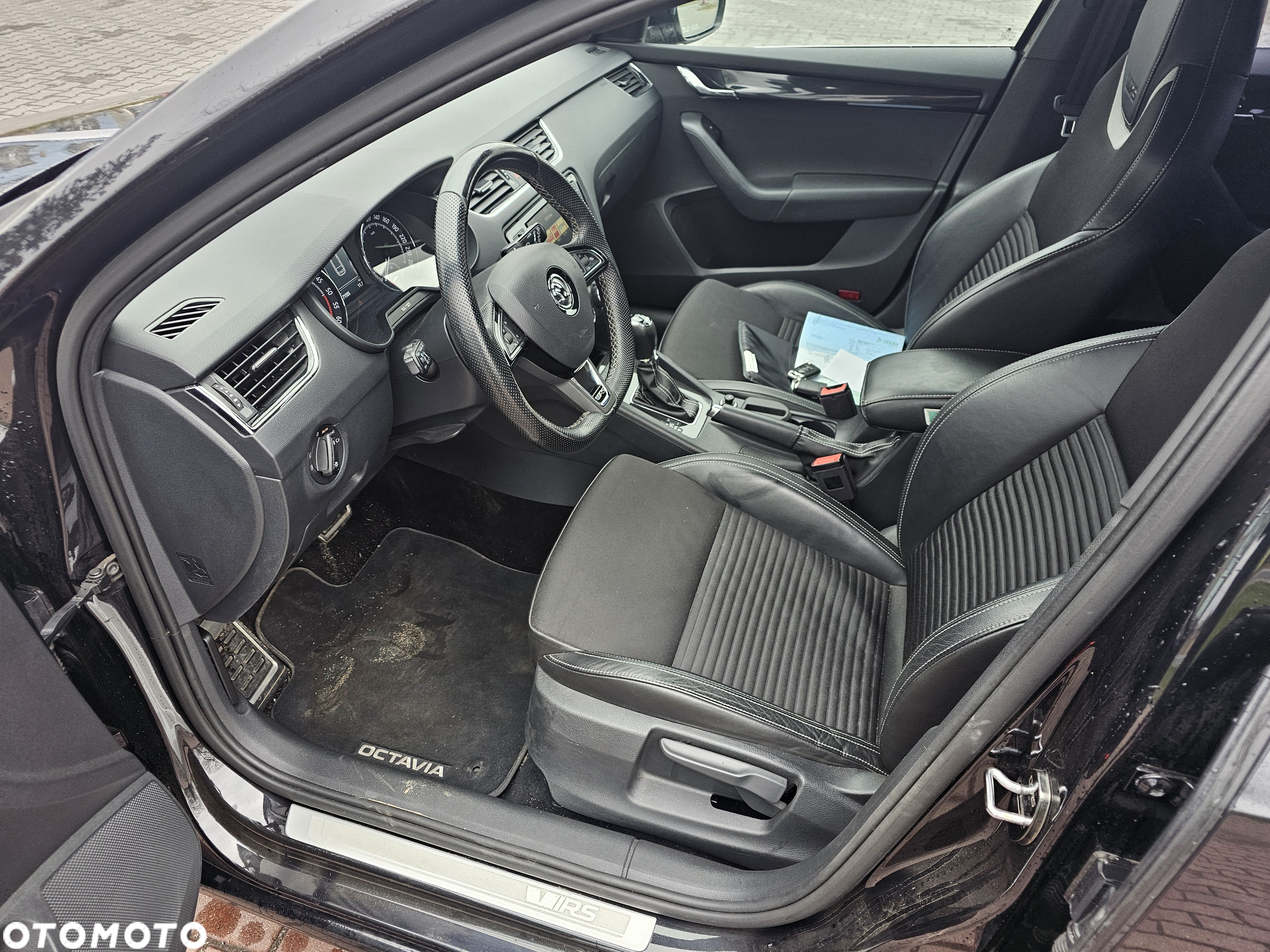 Skoda Octavia 2.0 TDI RS Challenge DSG - 3