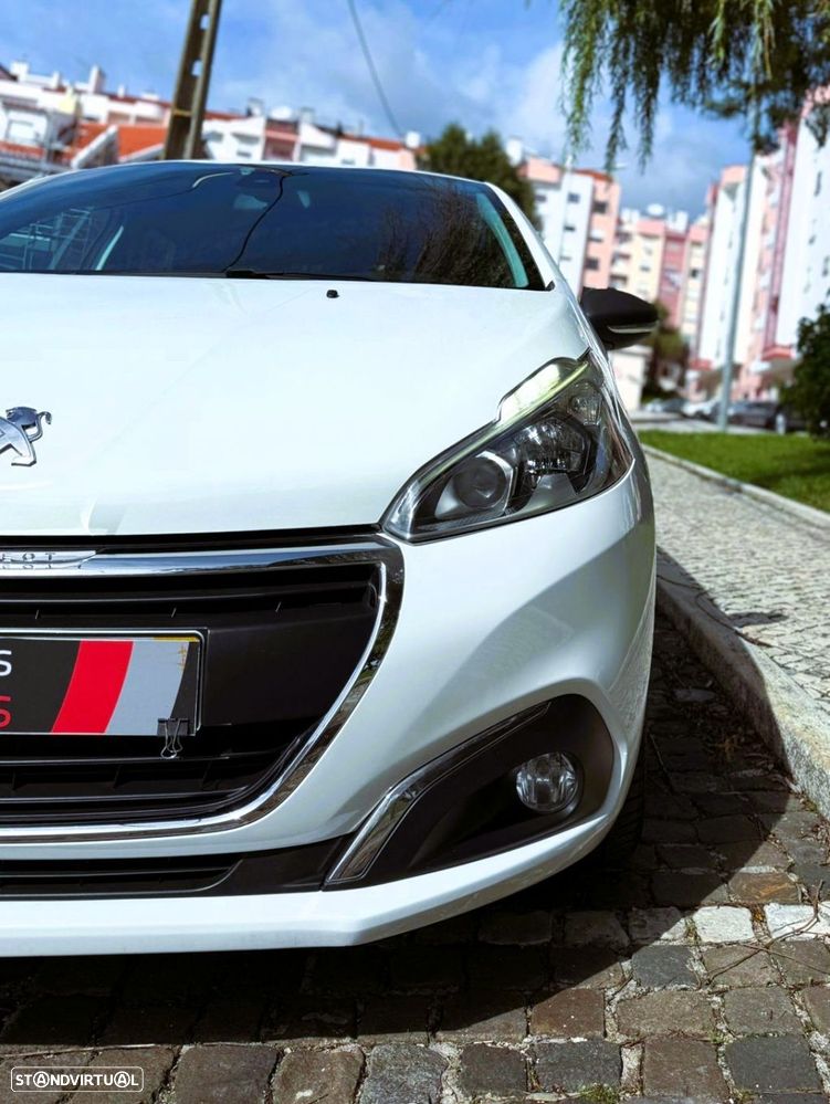 Peugeot 208 1.6 BlueHDi Style - 5