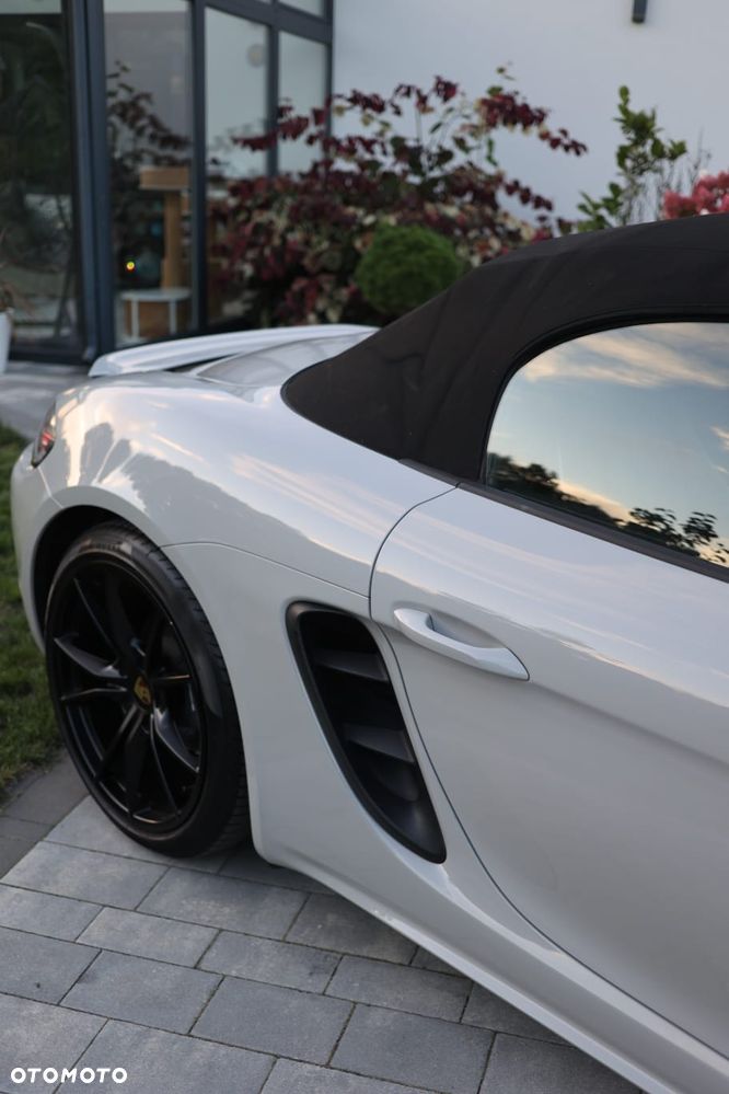 Porsche Boxster - 37